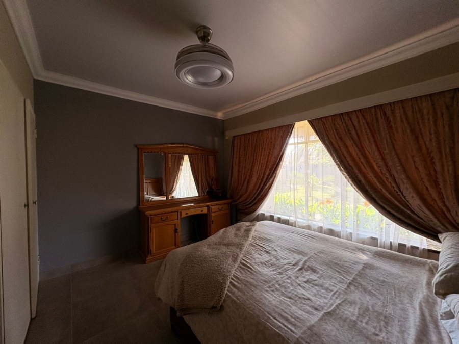 To Let 3 Bedroom Property for Rent in Flimieda North West